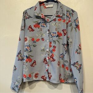 Casting made in France blue and white striped floral butterfly small button up